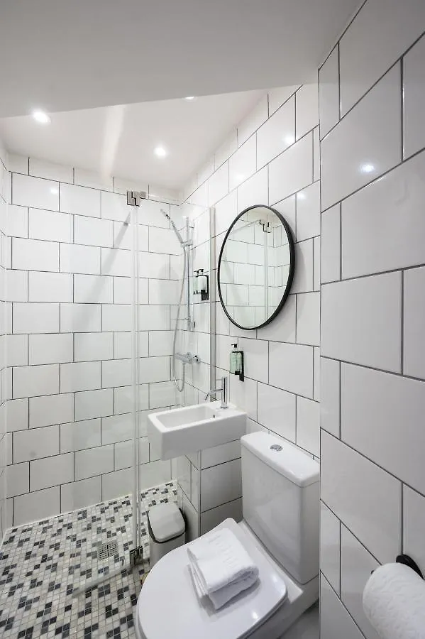 Cosy City Centre First Floor Family Room Edinburgh United Kingdom